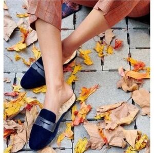 Birdies The Phoebe Slip-On Penny Loafer In Navy Velvet